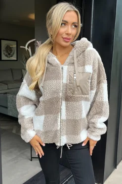 Biscuit Check Pocket Detail Hooded Teddy Jacket