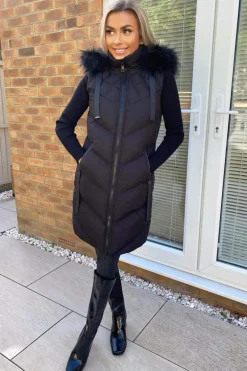 Black Faux Fur Hooded Gilet