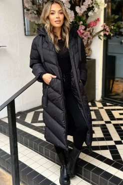 Black Hooded Puffer Coat with Zip Front Pockets