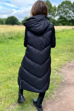 Black Hooded Puffer Gilet