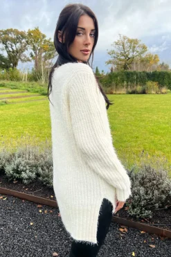 Cream V-Neck Chenille Knit Jumper