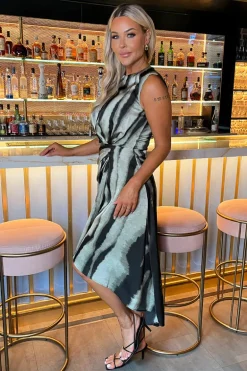 Multi Smudged Stripe Print Shoulder Padded Gathered Waist Midi Dress