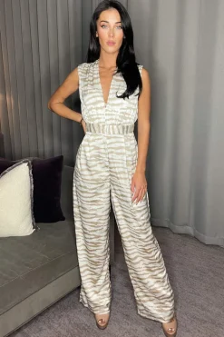 Stone Print V Neck Sleeveless Jumpsuit
