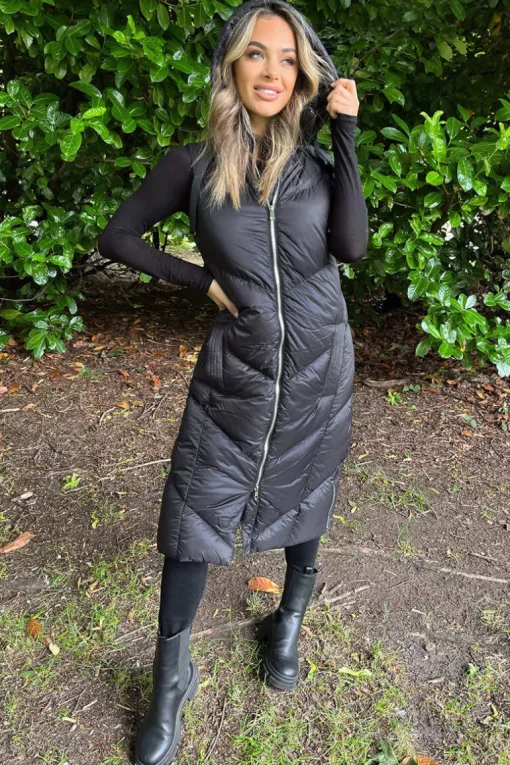 Black Hooded Puffer Gilet
