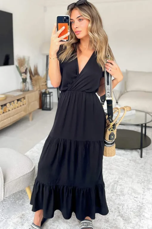 Black Short Sleeved V-Neck Midi Smock Dress