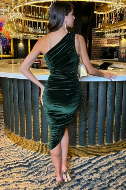 Green Velvet One Shoulder Asymmetric Hem Ruched Midi Dress